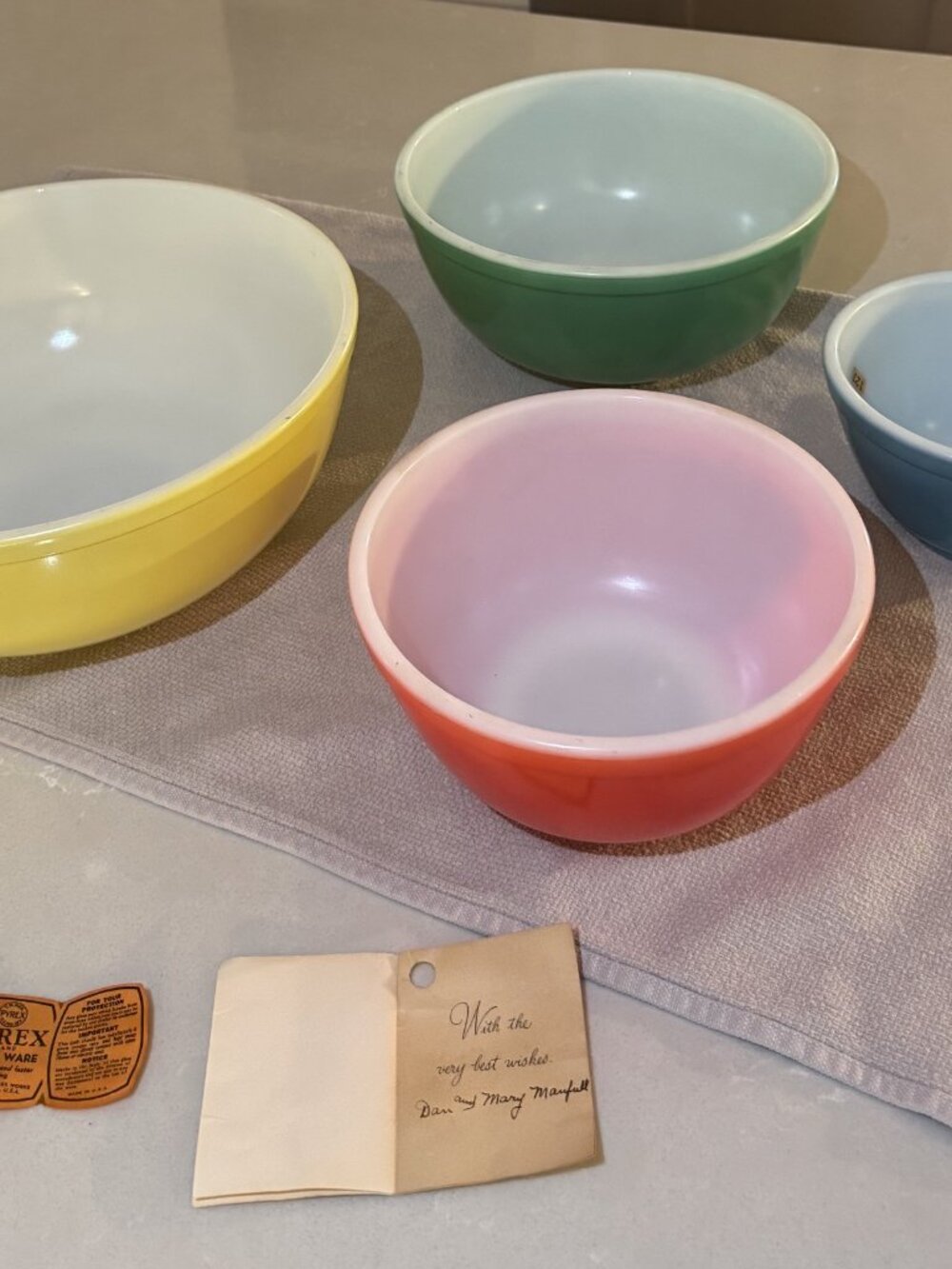 Vintage Pyrex Primary Colors 4 Bowl Set 1945-49 Rare Early Version